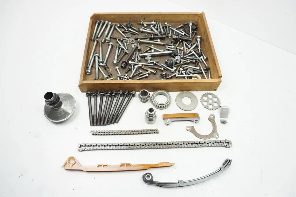 HONDA CBR 600 PC35 FS SPORT SCHRAUBE KLEINTEILE MOTOR