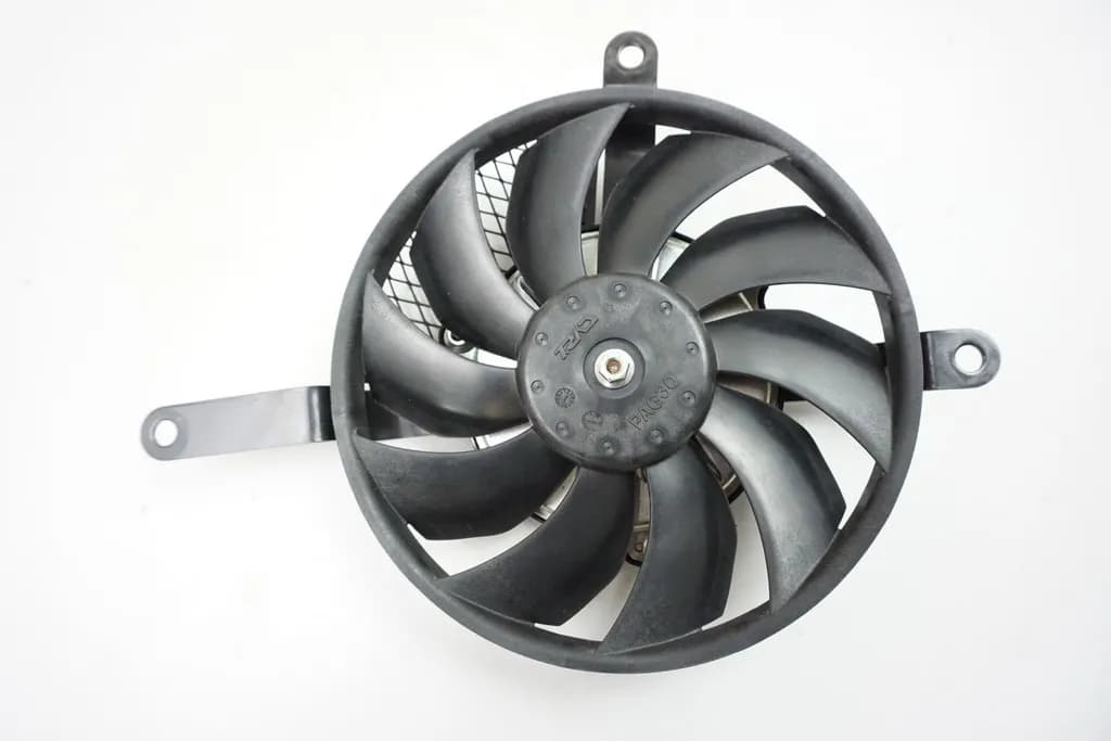 SUZUKI GSX-R 600 WVCV LÜFTERRRAD KÜHLER LÜFTER MOTOR