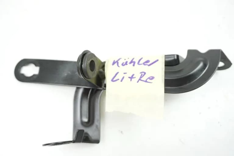 TRIUMPH SPEED TRIPLE 955 i 595 N HALTERUNG KÜHLER STREBE HALTER