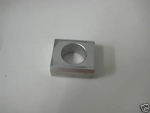 YAMAHA R6 RJ05/ RJ09 DISTANZSTÜCK ACHSE HI FELGE DISTANZ