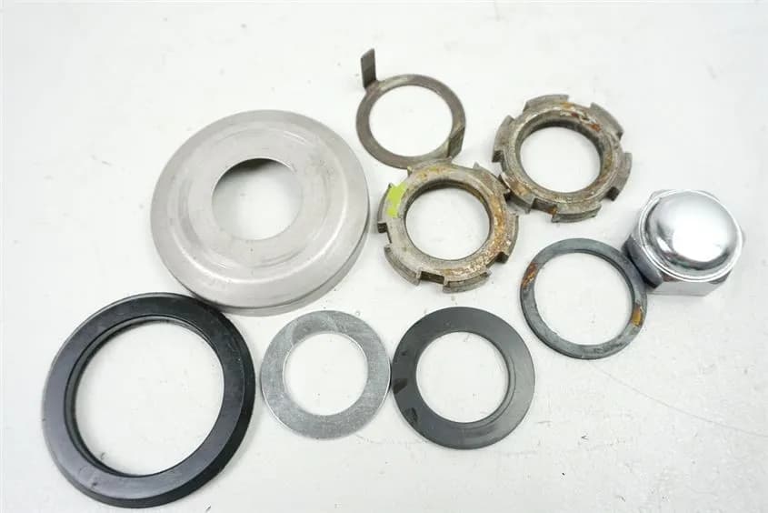 YAMAHA FZS 1000 RN06 FAZER MUTTER LENKKOPF GABELBRÜCKE