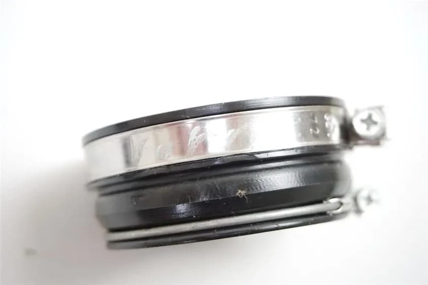 MOTO MORINI CORSARO 1200 VELOCE ANSAUGSTUTZEN VORN