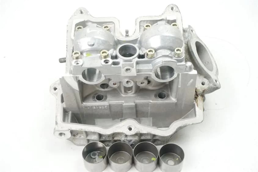 APRILIA ETV 1000 CAPO NORD ZYLINDERKOPF VORN CYLINDER HEAD