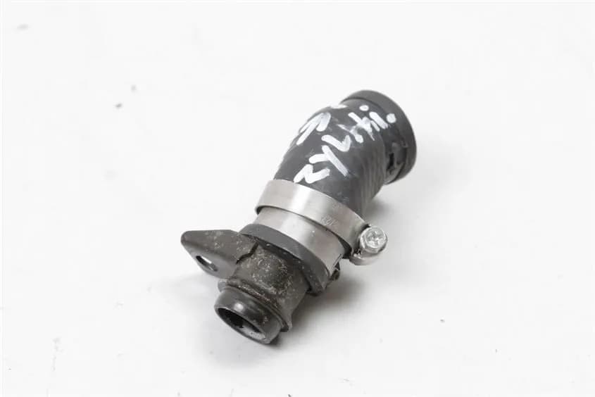 SUZUKI SV 650 S WVBY KÜHLERSCHLAUCH ANSCHLUß THERMOSTAT ZYLINDER HINTEN STUTZEN