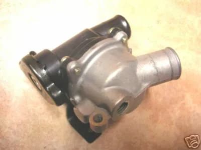 KAWASAKI Z 750 ZR750J THERMOSTAT EINFÜLLSTUTZEN 04-06