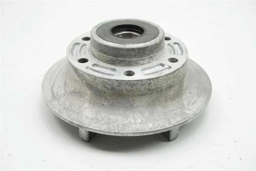 SUZUKI LS 650 NP41A/ B SAVAGE AUFNAHME RIEMENRAD HINTEN HALTER