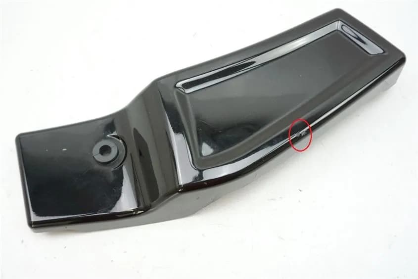 SUZUKI VL 800 C WVBM JS1BM11 INTRUDER ABDECKUNG RECHTS SCHWINGE COVER VERKLEIDUNG