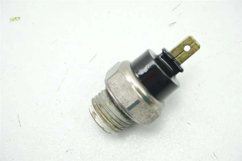 HONDA XL 1000 SD02 VARADERO THERMOSCHALTER KÜHLER