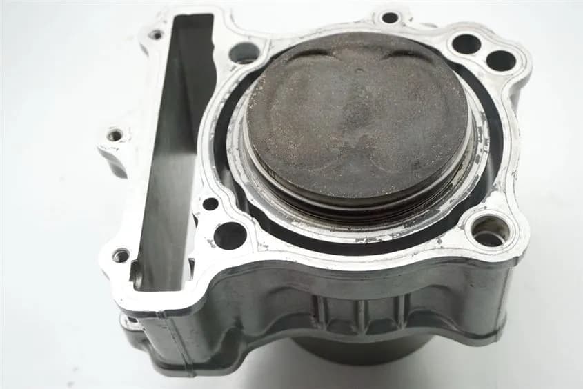 SUZUKI SV 650 AV ZYLINDER HINTEN KOLBEN PISTON CYLINDER REAR