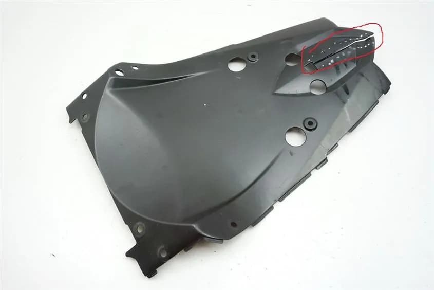 KAWASAKI Z 750 ZR750L HECKUNTERVERKLEIDUNG HECK UNTEN