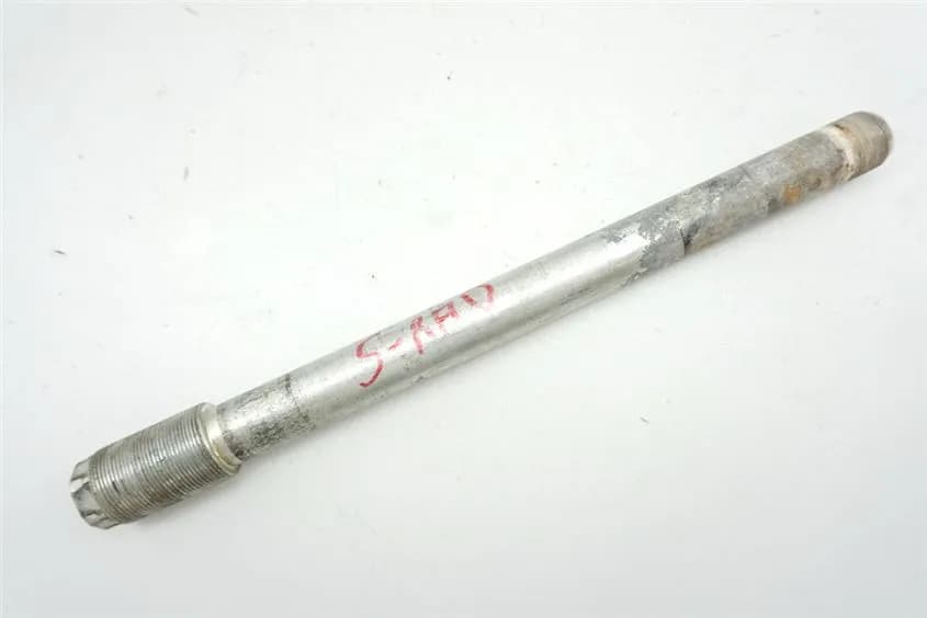 SUZUKI GSX-R 750 SRAD SCHWINGACHSE ACHSE SCHWINGE