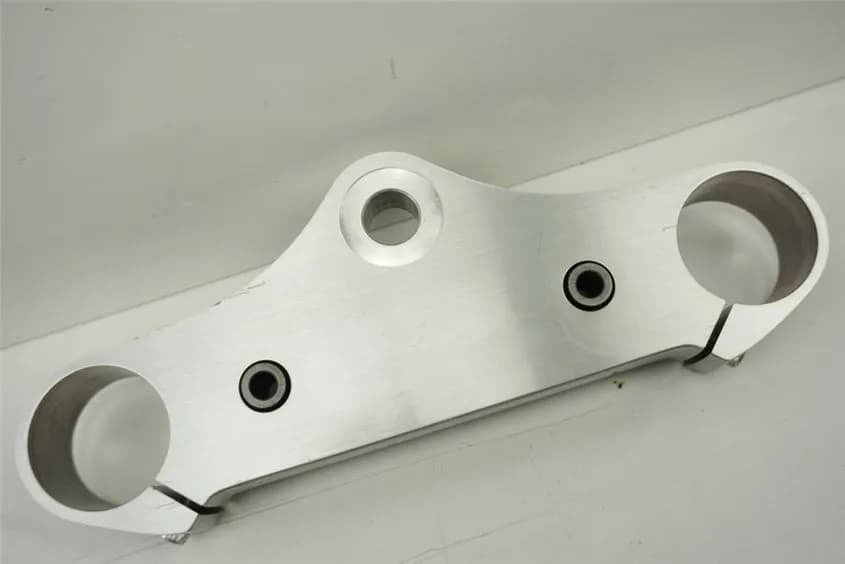 SUZUKI M 1500 VZ INTRUDER WVCU GABELBRÜCKE OBEN GABEL FORK