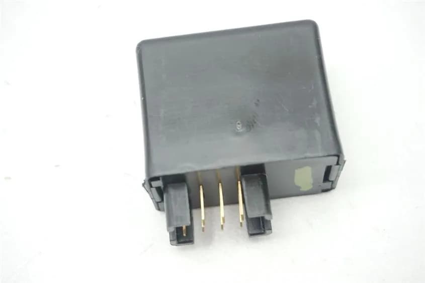 SUZUKI M 1500 VZ INTRUDER WVCU BLINKRELAIS BLINKERRELAIS BLINKGEBER