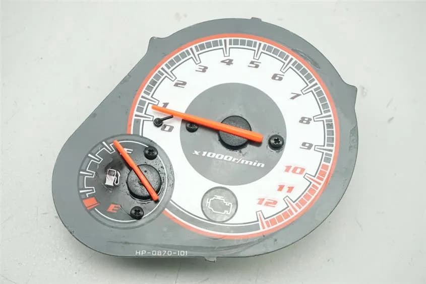 HONDA CBF 125 JC40 DREHZAHLMESSER EINSATZ COCKPIT - NUR 1771 KM