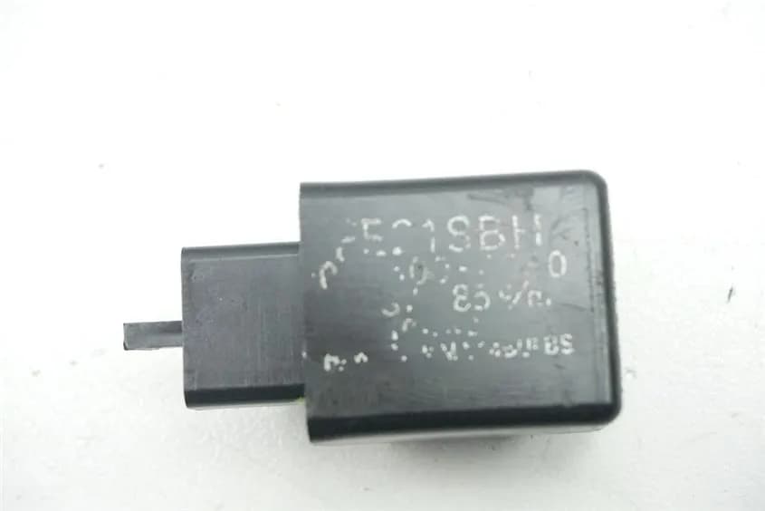 YAMAHA TDM 900 RN08 BLINKRELAIS BLINKGEBER BLINKERRELAIS