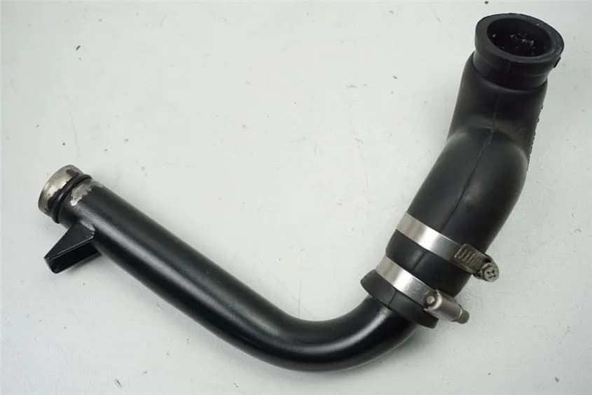 KAWASAKI Z 750 ZR750L KÜHLERSCHLAUCH ZYLINDER WASSERPUMPE ROHR STUTZEN