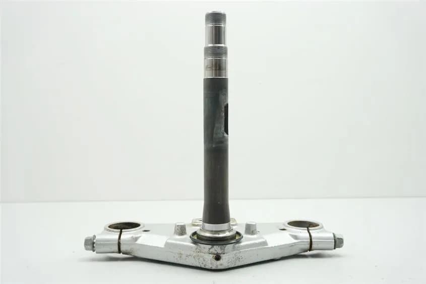 SUZUKI VL 125 WVA4 INTRUDER GABELBRÜCKE UNTEN GABEL FORK