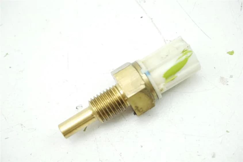 YAMAHA XC 125 SE42 VITY THERMOSCHALTER TEMPERATURFÜHLER SENSOR WASSER