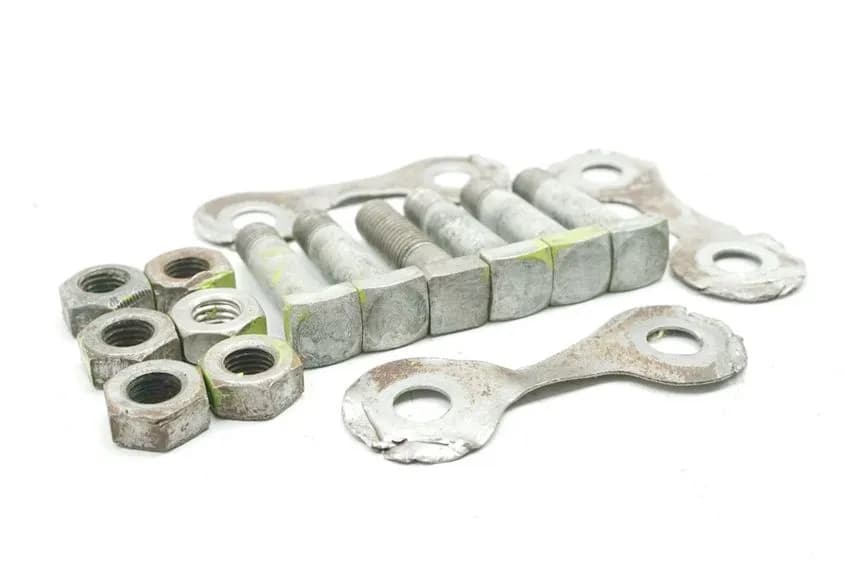 KAWASAKI KZ 750 B SCHRAUBEN KETTENRADTRÄGER RITZEL