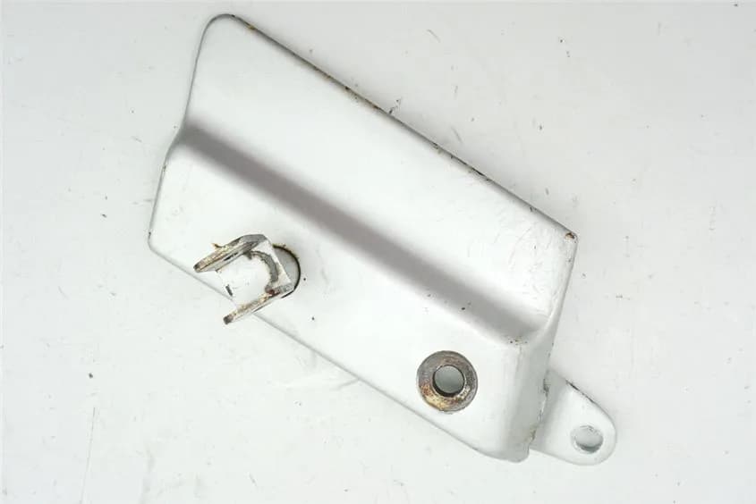 YAMAHA XV 250 2UJ VIRAGO FUßRASTENPLATTE SOZIUS LINKS HALTERUNG FUßRASTE