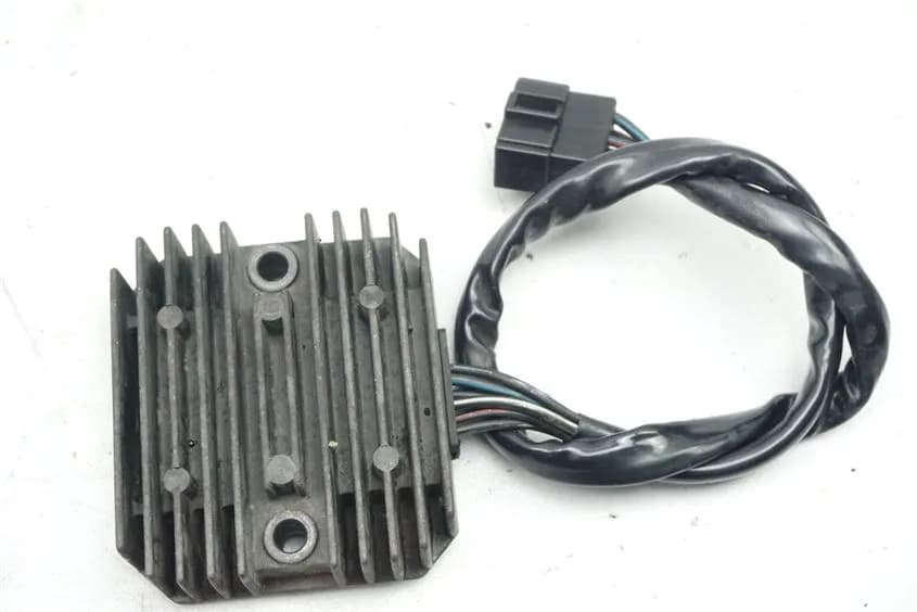 KAWASAKI VN 1600 CLASSIC TOURER VNT60A LADEREGLER REGLER GLEICHRICHTER