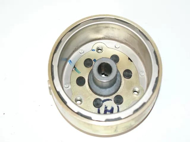 HONDA SCV 100 JF11 LEAD ROTOR POLRAD LICHTMASCHINE