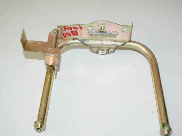 HONDA SCV 100 JF11 LEAD TRÄGER HALTER FRONTVERKLEIDUNG