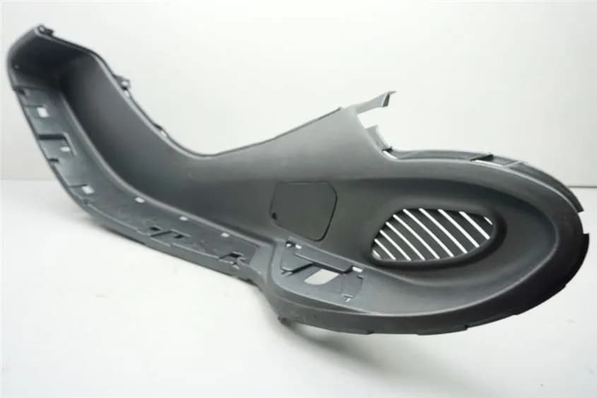 PIAGGIO X9 125 M23 TRITTBRETT LINKS FUßRAUM BODEN VERKLEIDUNG