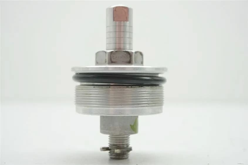 SUZUKI GSR 600 ABS WVB9 GABELVERSCHLUß STOPFEN SCHRAUBE GABEL EINSTELLER