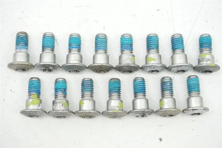 SUZUKI GSR 600 ABS WVB9 SCHRAUBEN BREMSSCHEIBEN SCREWS