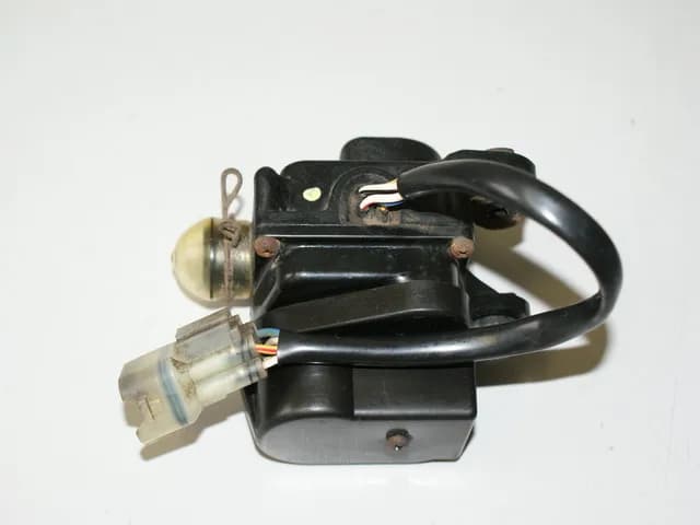 HONDA FES 125 JF05 PANTHEON STELLMOTOR AUSLASSSTEUERRUNG