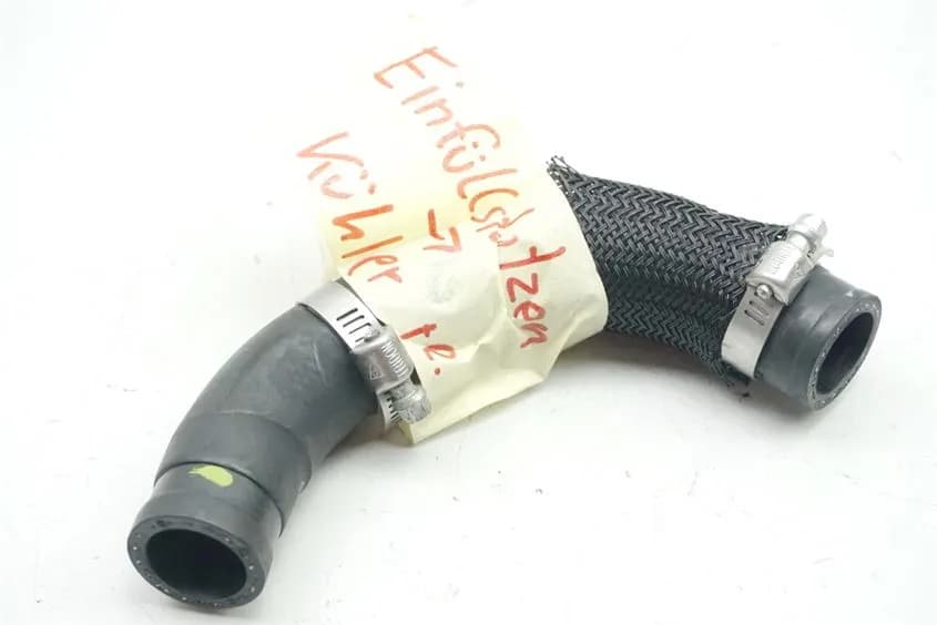 SUZUKI GSR 600 ABS WVB9 KÜHLERSCHLAUCH KÜHLER RECHTS EINFÜLLSTUTZEN