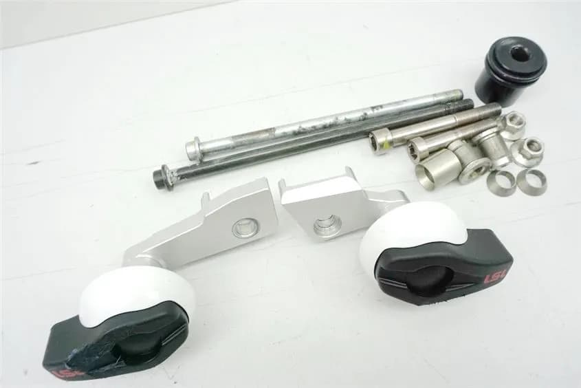 YAMAHA YZF R1 RN22 RN221 HALTERUNG MOTOR ACHSEN LSL STURZPADS