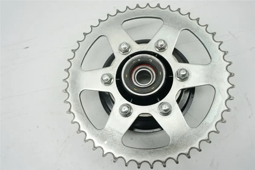 KAWASAKI VERSYS 650 ABS LE650E KETTENRADTRÄGER AUFNAHME KETTENRAD