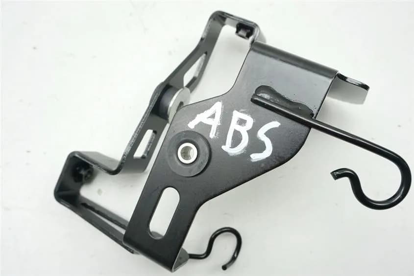 KAWASAKI VERSYS 650 ABS LE650E HALTERUNG ABS PUMPE HALTER HALTEPLATTE