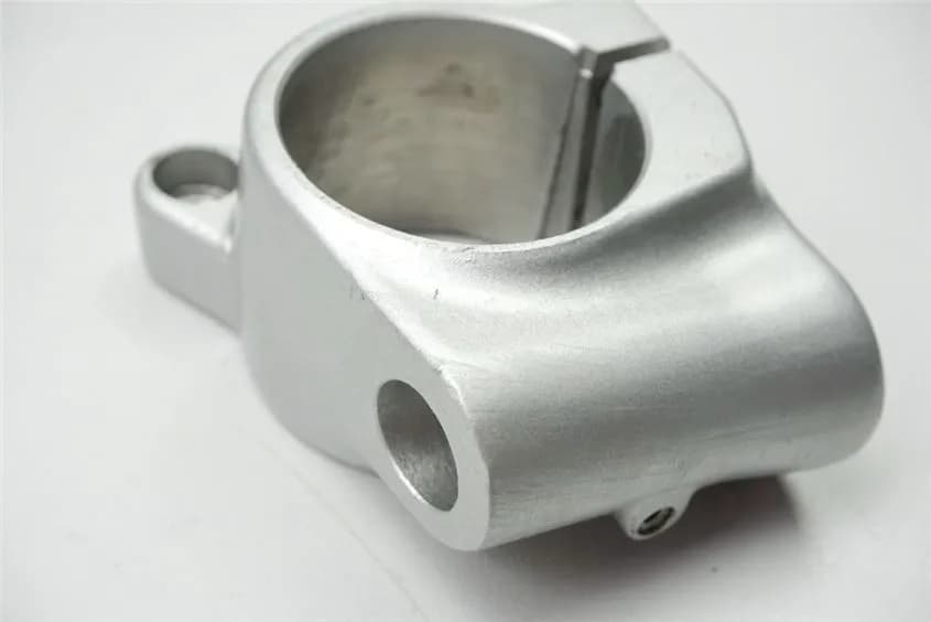 YAMAHA YZF 600 4TV THUNDERCAT HALTERUNG KLEMMUNG LENKERSTUMMEL LINKS HANDLEBAR