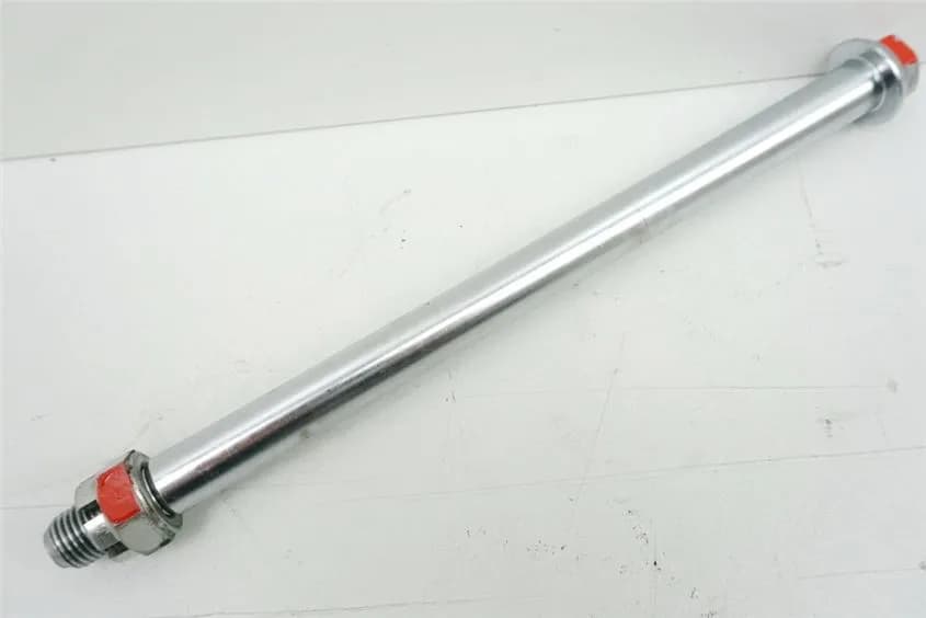 YAMAHA XV 1100 3LP VIRAGO STECKACHSE VORN ACHSE