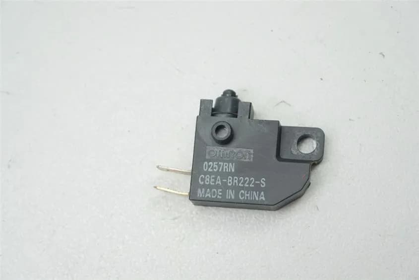 KAWASAKI NINJA 400 EX400G BREMSLICHTSCHALTER VORN