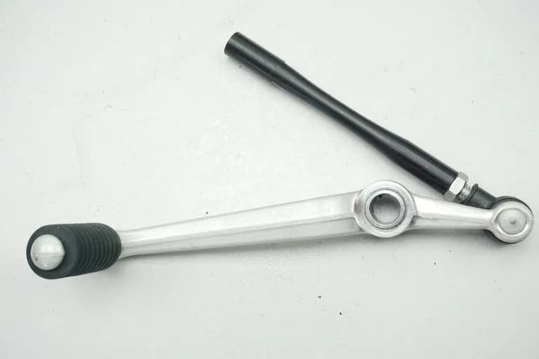 YAMAHA YZF R6 RJ27 SCHALTHEBEL GANGHEBEL SCHALTPEDAL