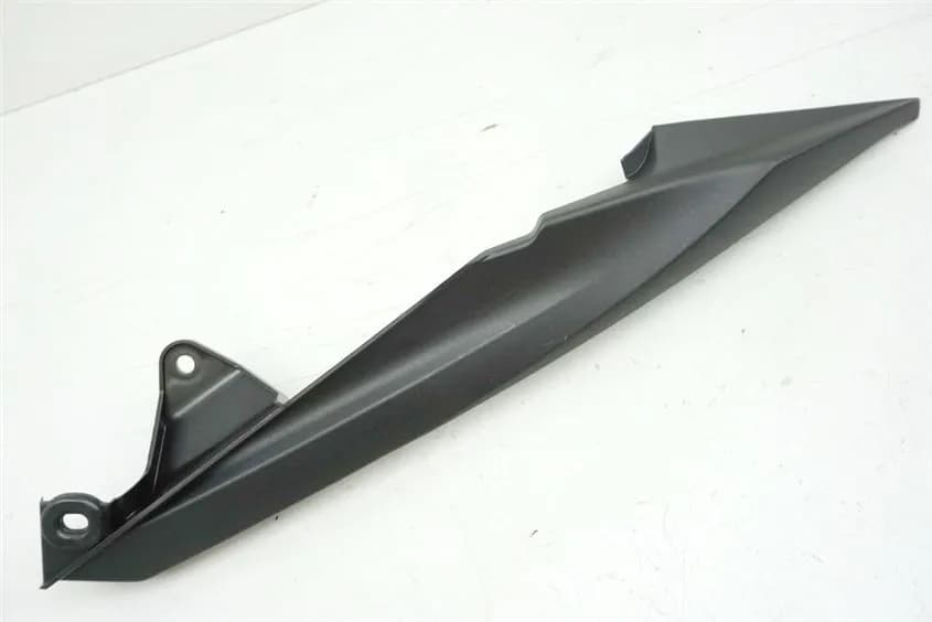 HONDA CB 125 F JC64 HECKVERKLEIDUNG LINKS UNTEN ABDECKUNG COVER VERKLEIDUNG