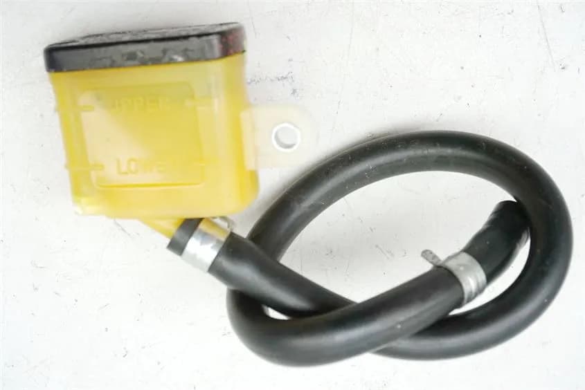 MV AGUSTA 910 BRUTALE F4 BREMSFLÜSSIGKEITSBEHÄLTER HINTEN