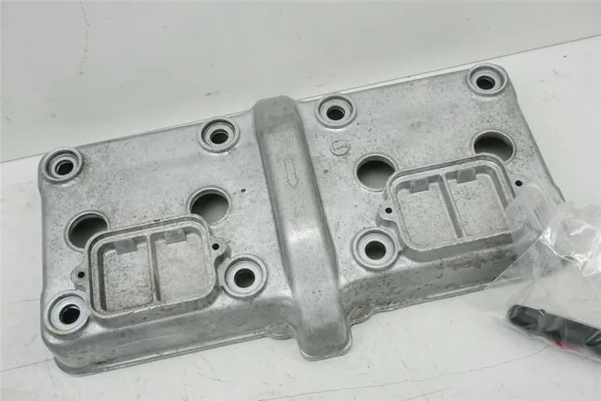 KAWASAKI ZZR 500 ZX500C VENTILDECKEL COVER MOTOR MOTORDECKEL