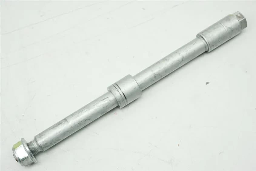 HONDA CB 500 S PC32 STECKACHSE VORN ACHSE DISTANZ