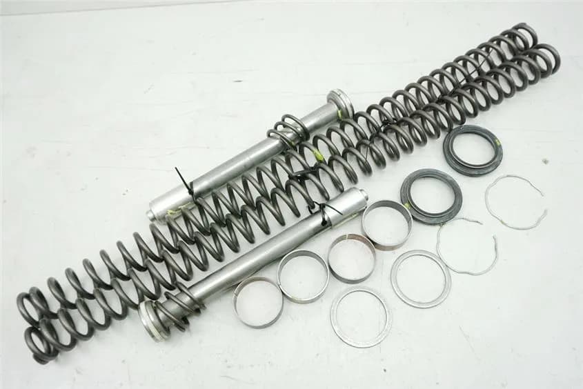 YAMAHA XVZ 1300 VP09 ROYAL STAR GABEL INNENTEILE DÄMPFER FEDER KARTUSCHE - PAAR