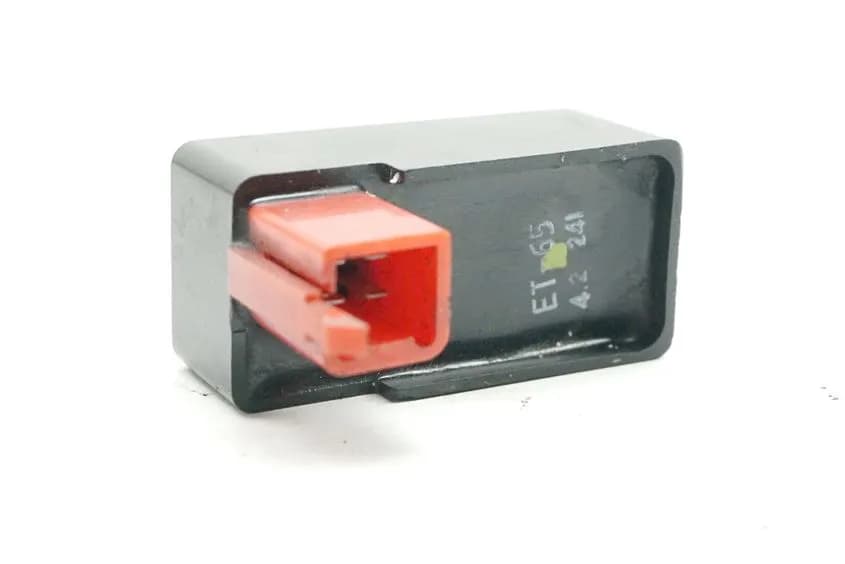 HONDA VT 700 C RC19 SHADOW RELAIS ET65