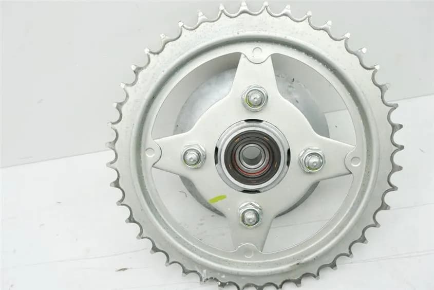 HONDA XL 125 V JC32 VARADERO KETTENRADTRÄGER AUFNAHME KETTENRAD