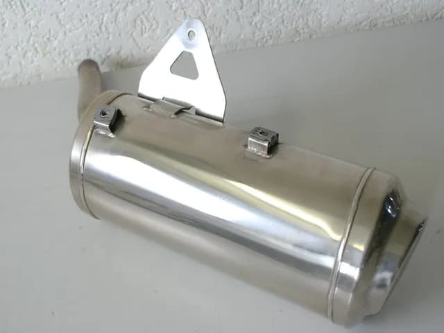 TRIUMPH STREET TRIPLE 675 D67LD AUSPUFF LINKS EXHAUST