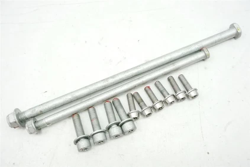 BMW C 600 SPORT C65 (C650) SCHRAUBEN HALTERUNG RAHMEN LINKS TRÄGER SCHWINGE