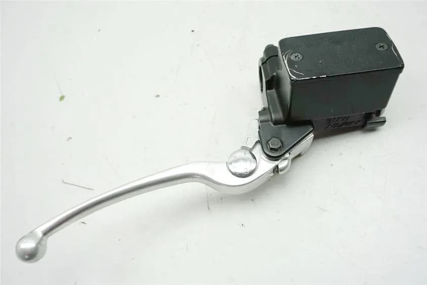 BMW C 600 SPORT C65 (C650) BREMSZYLINDER RECHTS BREMSPUMPE