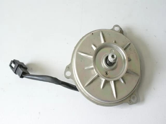 TRIUMPH STREET TRIPLE 675 D67LD LÜFTERMOTOR KÜHLER